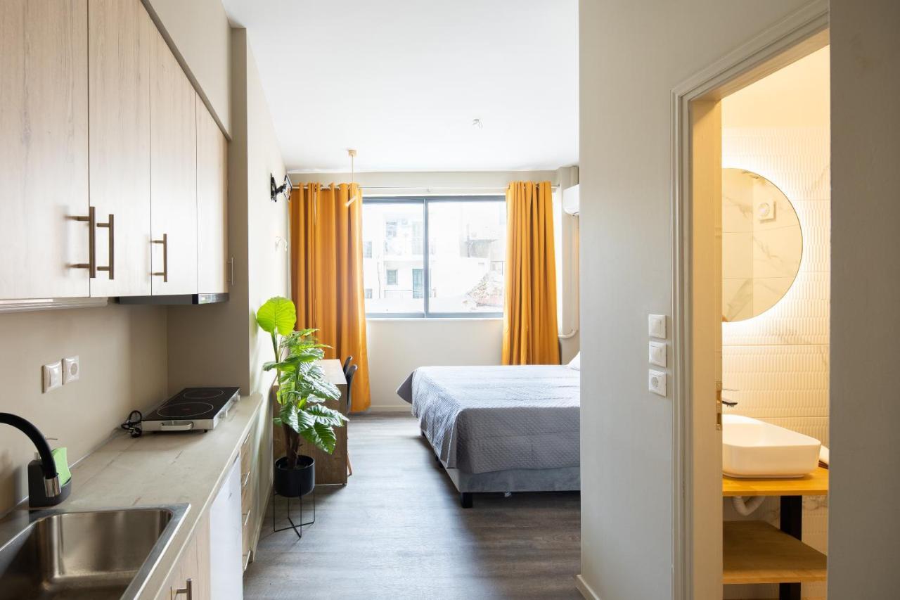 Designed Studio - Walking Distance From Acropolis เอเธนส์ ภายนอก รูปภาพ